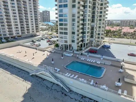 2947 S Atlantic Avenue Daytona Beach FL 32118