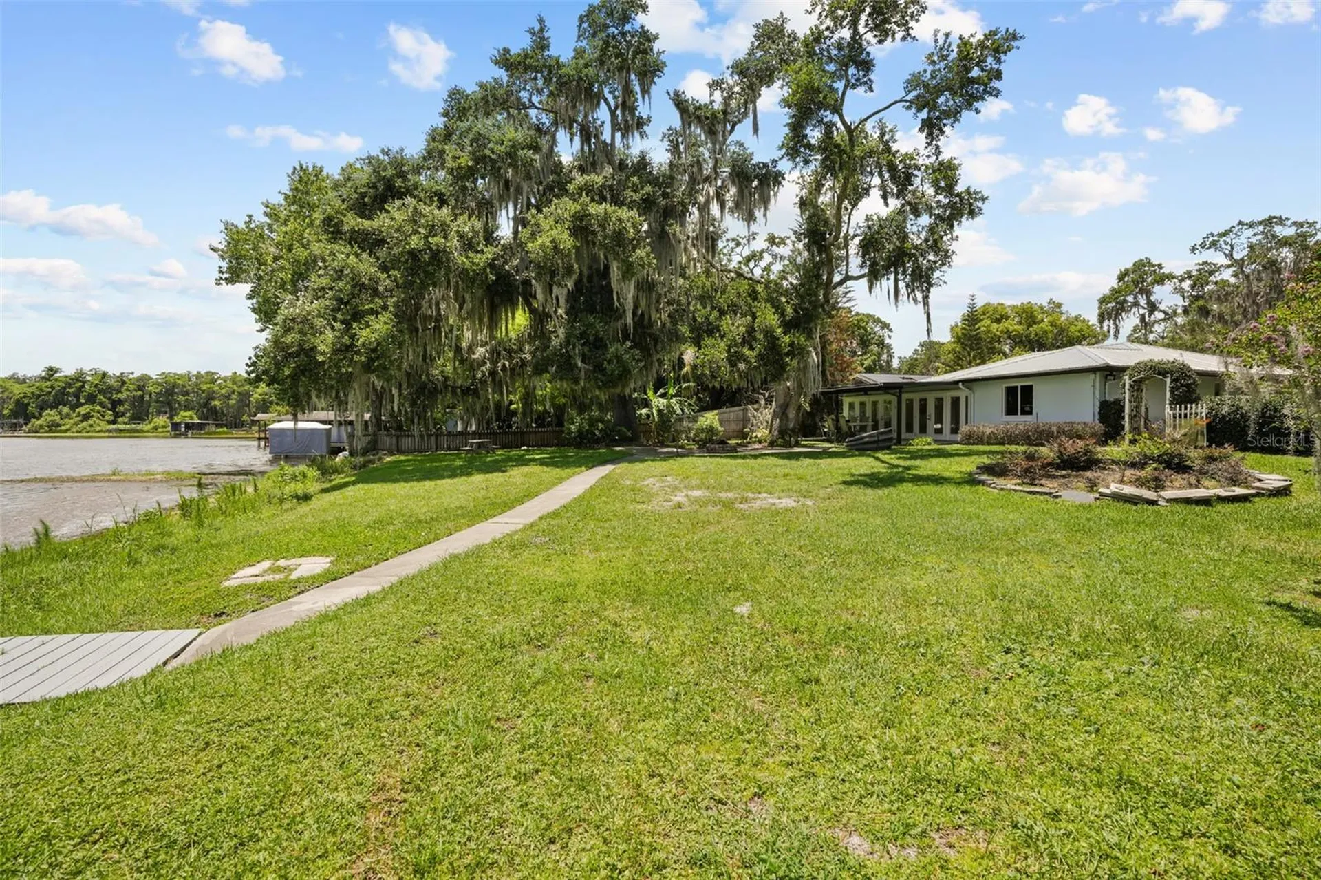 5497 Alandale Court Orlando FL 32839