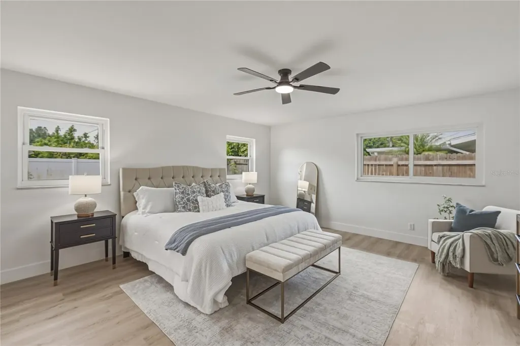 3810 18th Avenue W Bradenton FL 34205