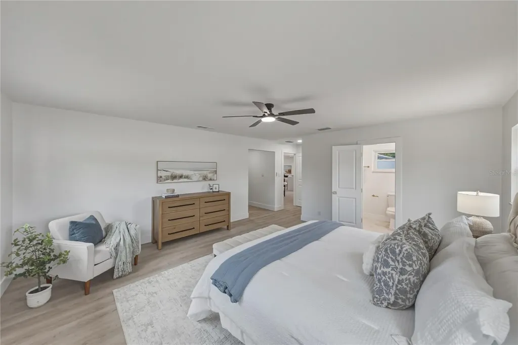 3810 18th Avenue W Bradenton FL 34205
