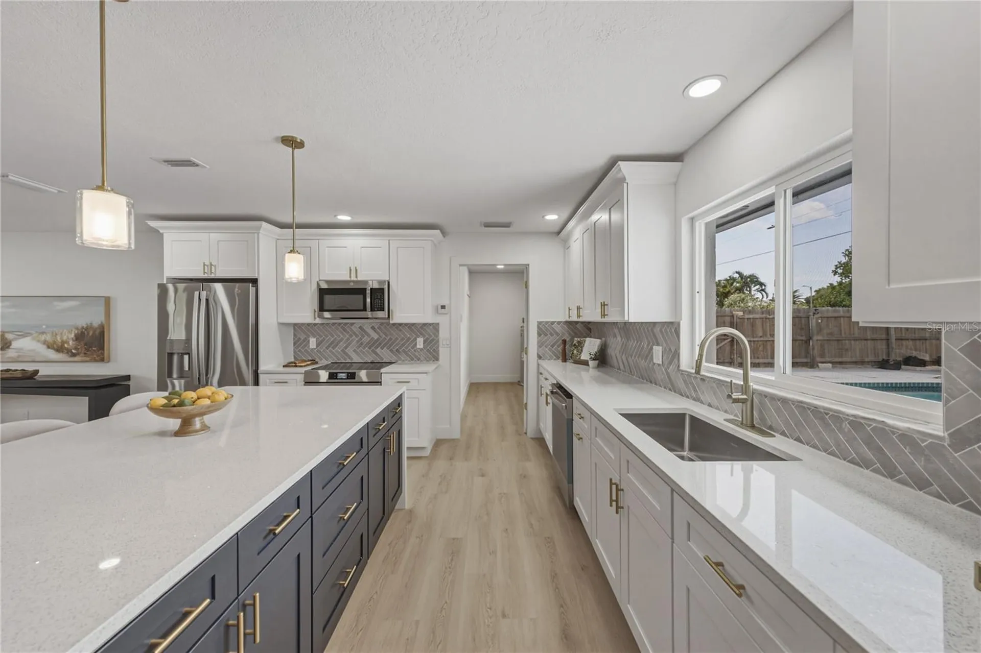 3810 18th Avenue W Bradenton FL 34205