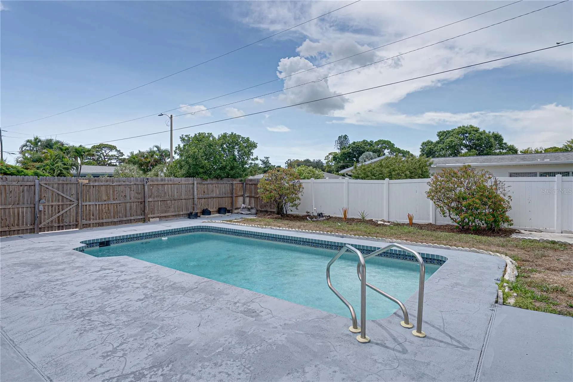 3810 18th Avenue W Bradenton FL 34205