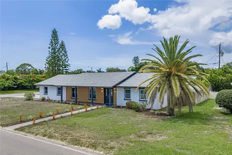 3810 18th Avenue W Bradenton FL 34205