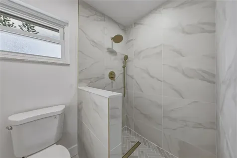 3810 18th Avenue W Bradenton FL 34205