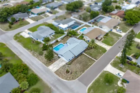 3810 18th Avenue W Bradenton FL 34205