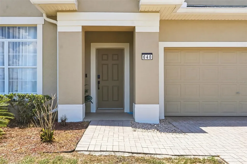 640 Cadiz Loop Davenport FL 33837