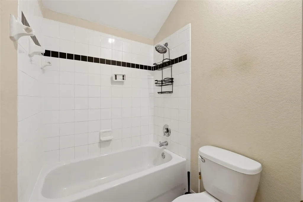 640 Cadiz Loop Davenport FL 33837