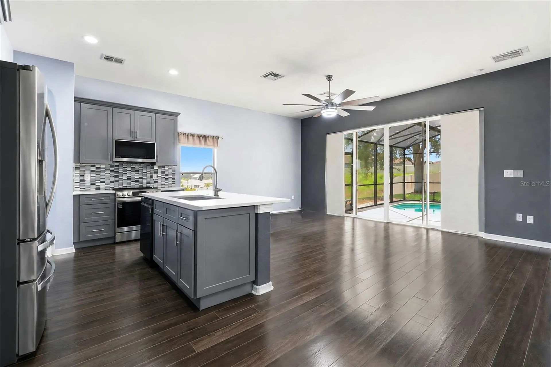 640 Cadiz Loop Davenport FL 33837