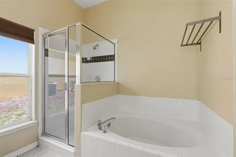 640 Cadiz Loop Davenport FL 33837