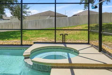 640 Cadiz Loop Davenport FL 33837