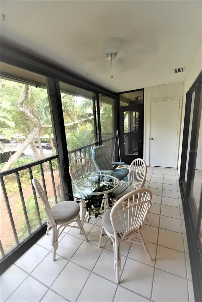 1712 Glenhouse Drive Sarasota FL 34231