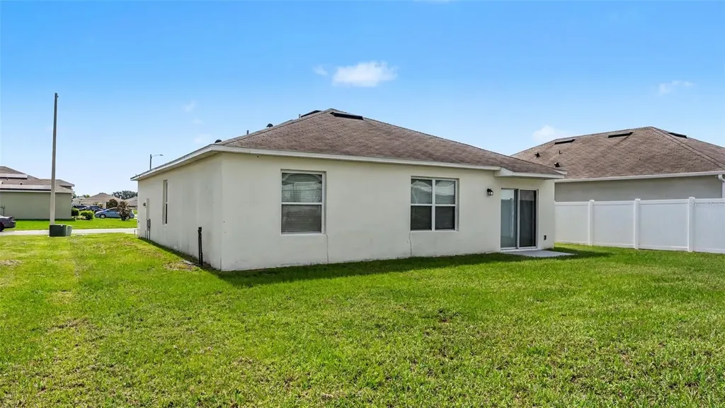524 Burnham Circle Auburndale FL 33823