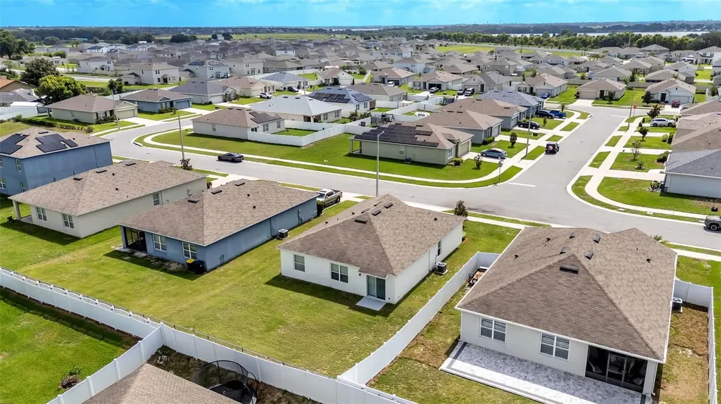 524 Burnham Circle Auburndale FL 33823