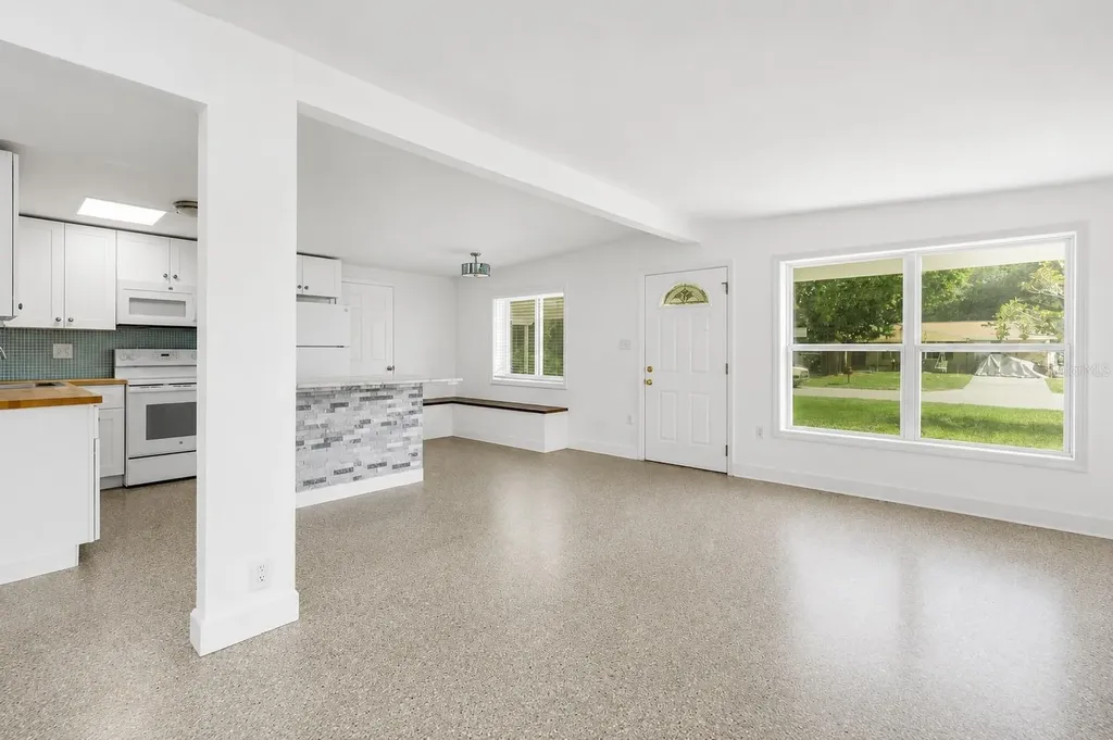 4861 Bell Meade Drive Sarasota FL 34232