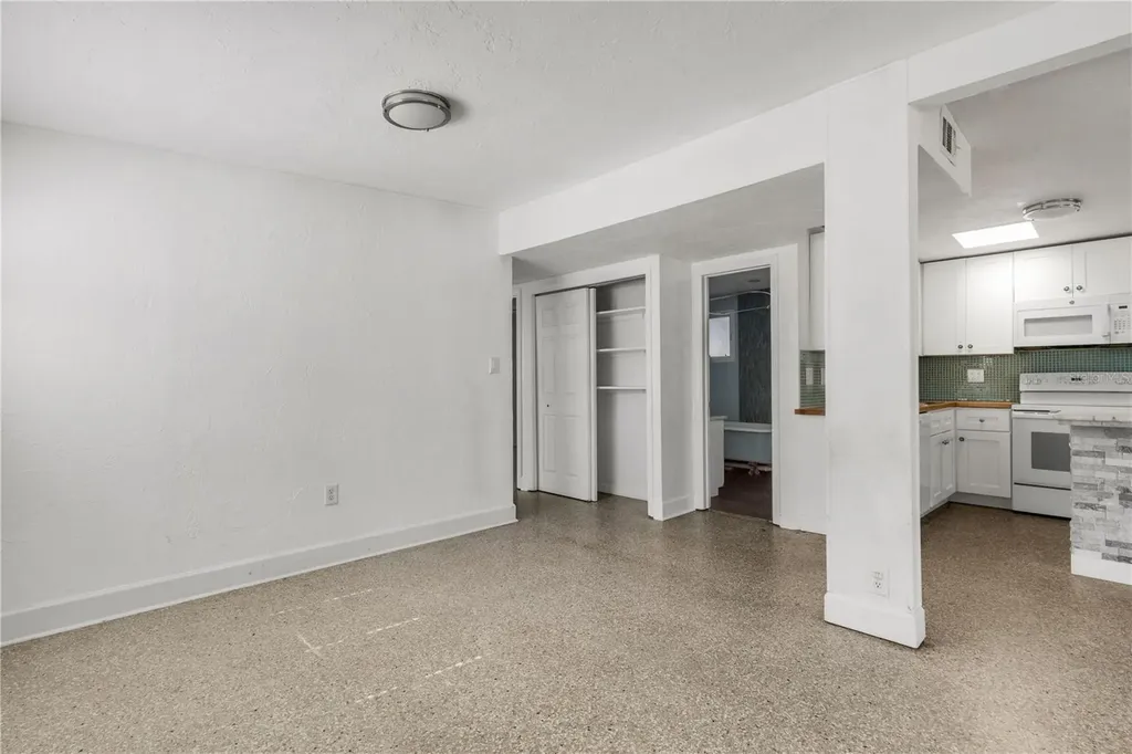 4861 Bell Meade Drive Sarasota FL 34232