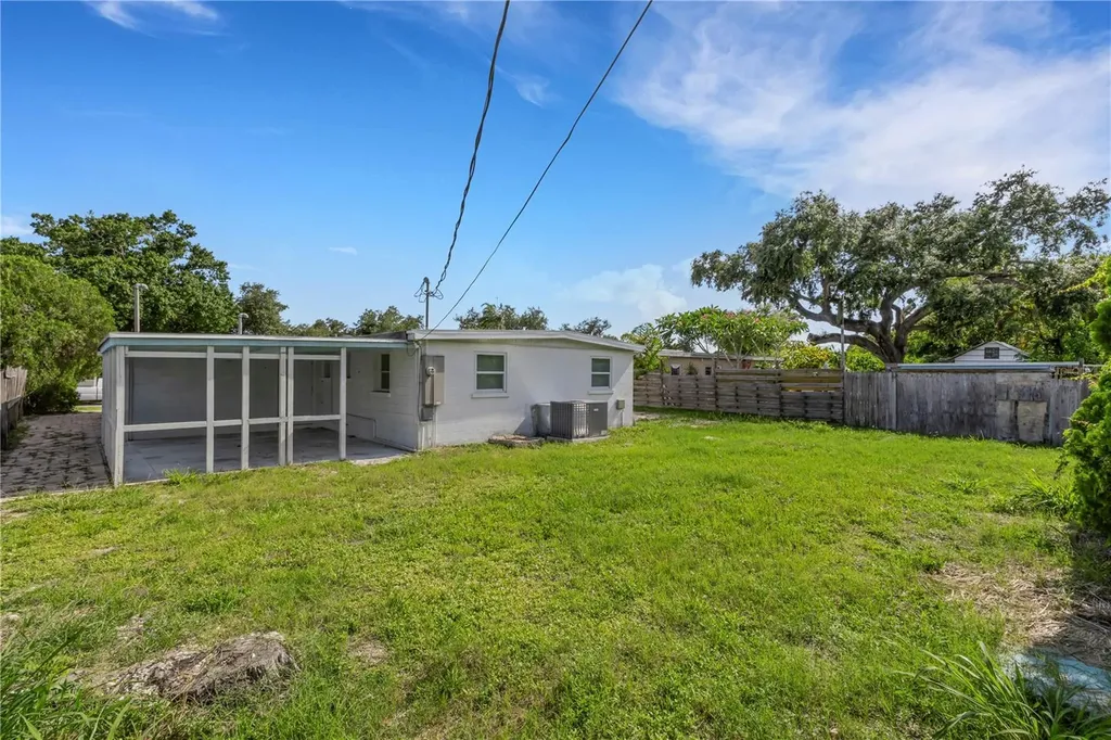 4861 Bell Meade Drive Sarasota FL 34232