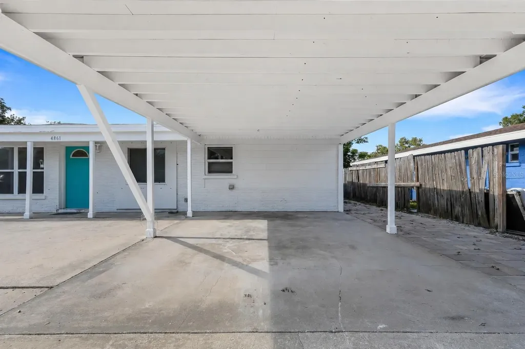 4861 Bell Meade Drive Sarasota FL 34232