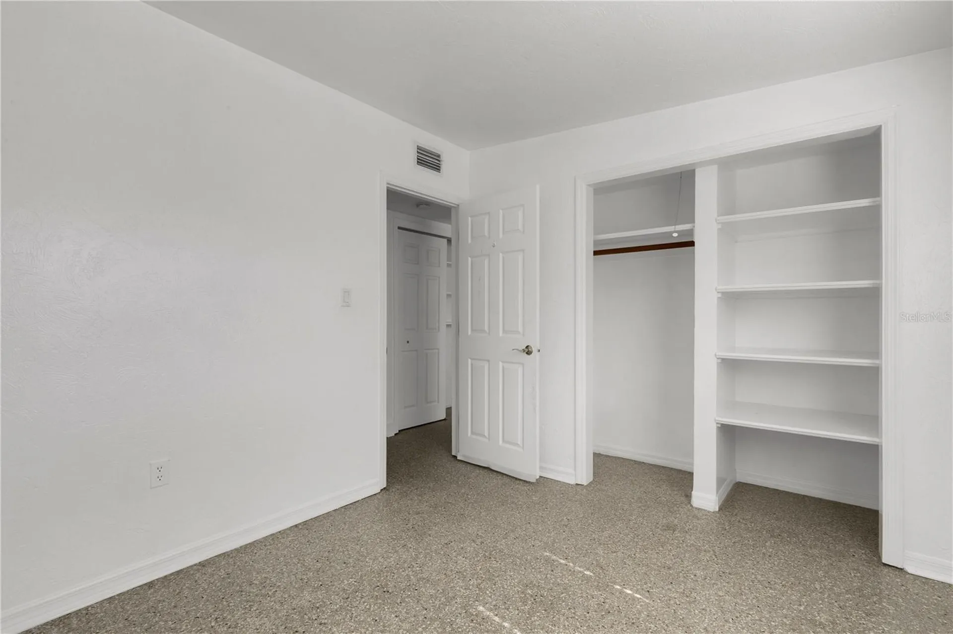 4861 Bell Meade Drive Sarasota FL 34232