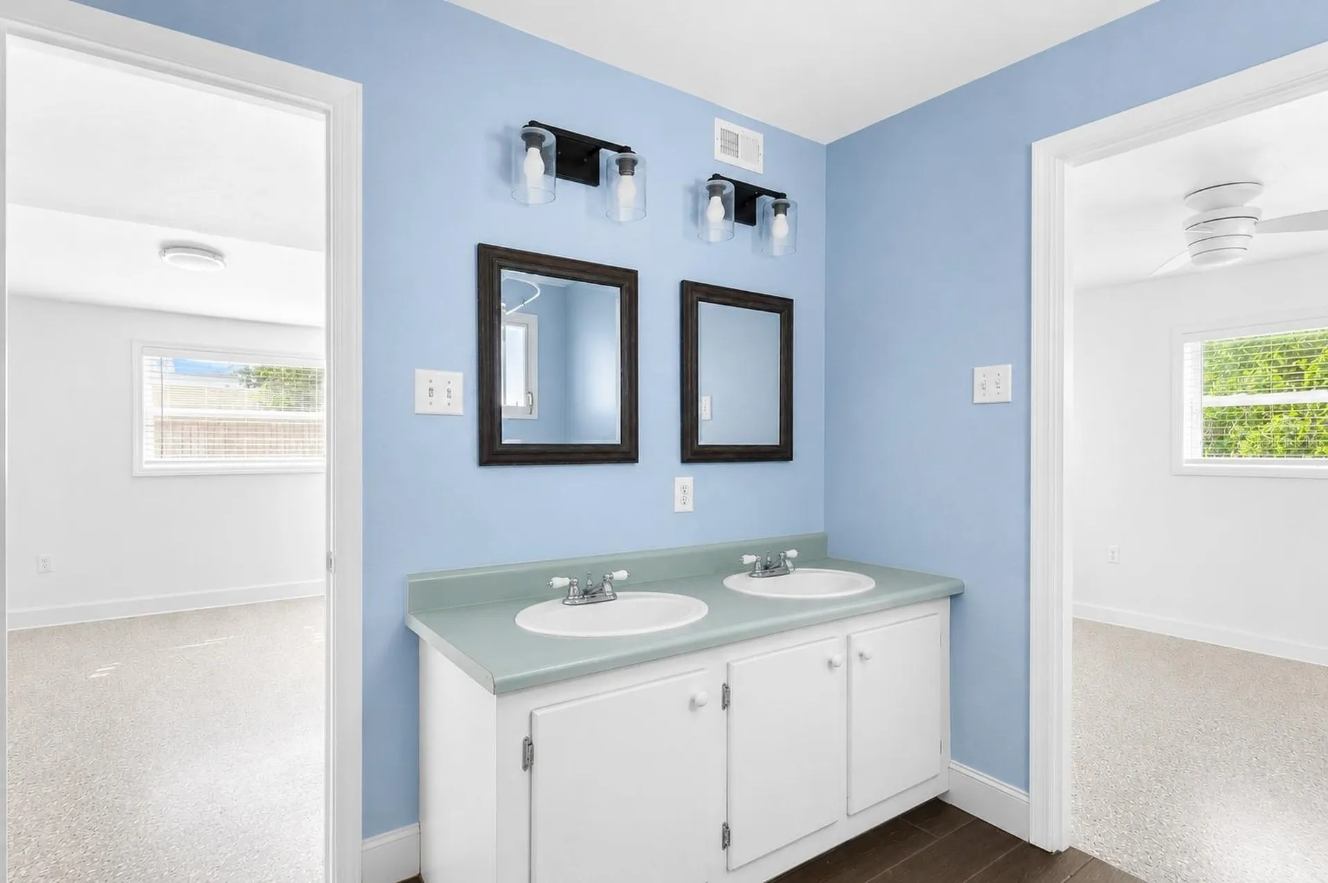 4861 Bell Meade Drive Sarasota FL 34232