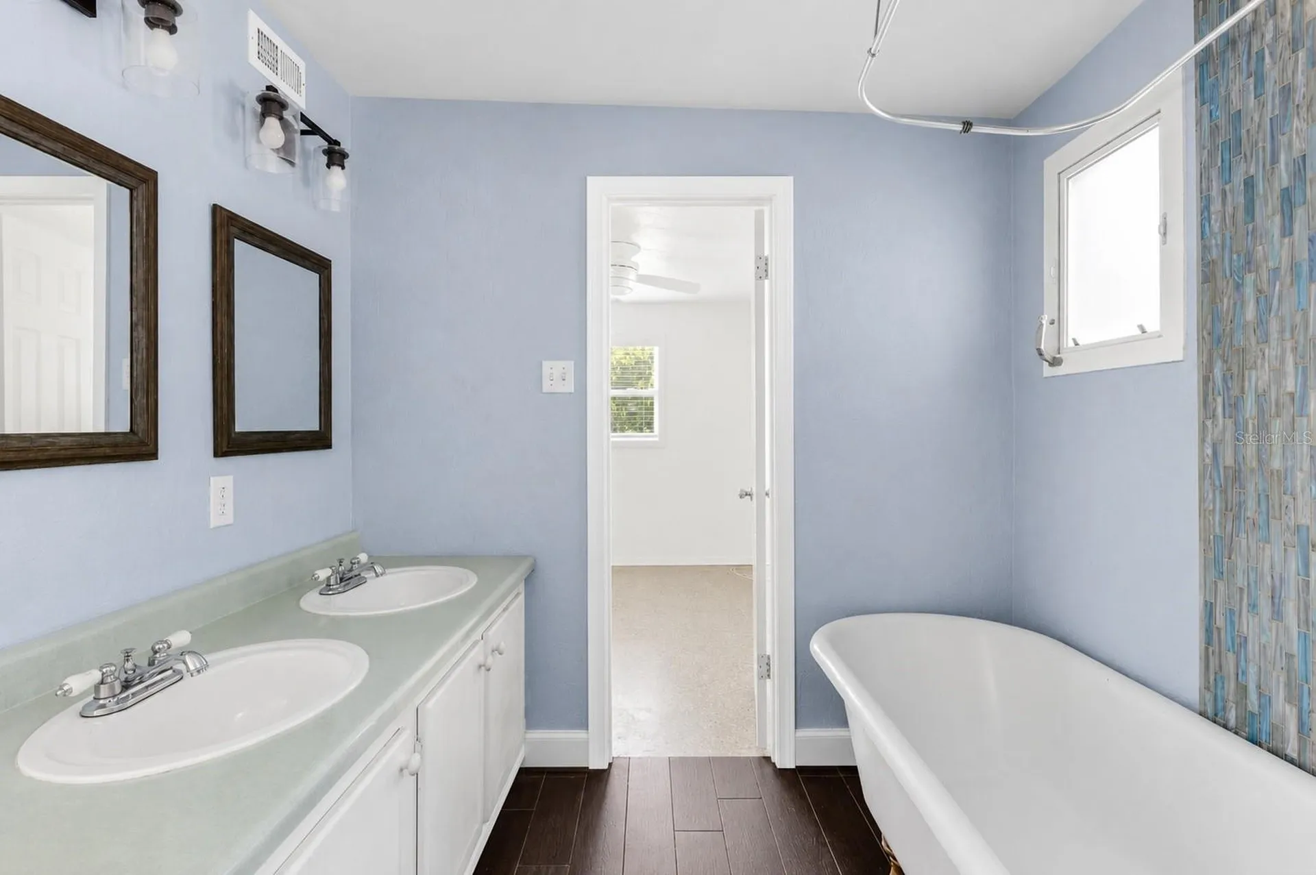 4861 Bell Meade Drive Sarasota FL 34232