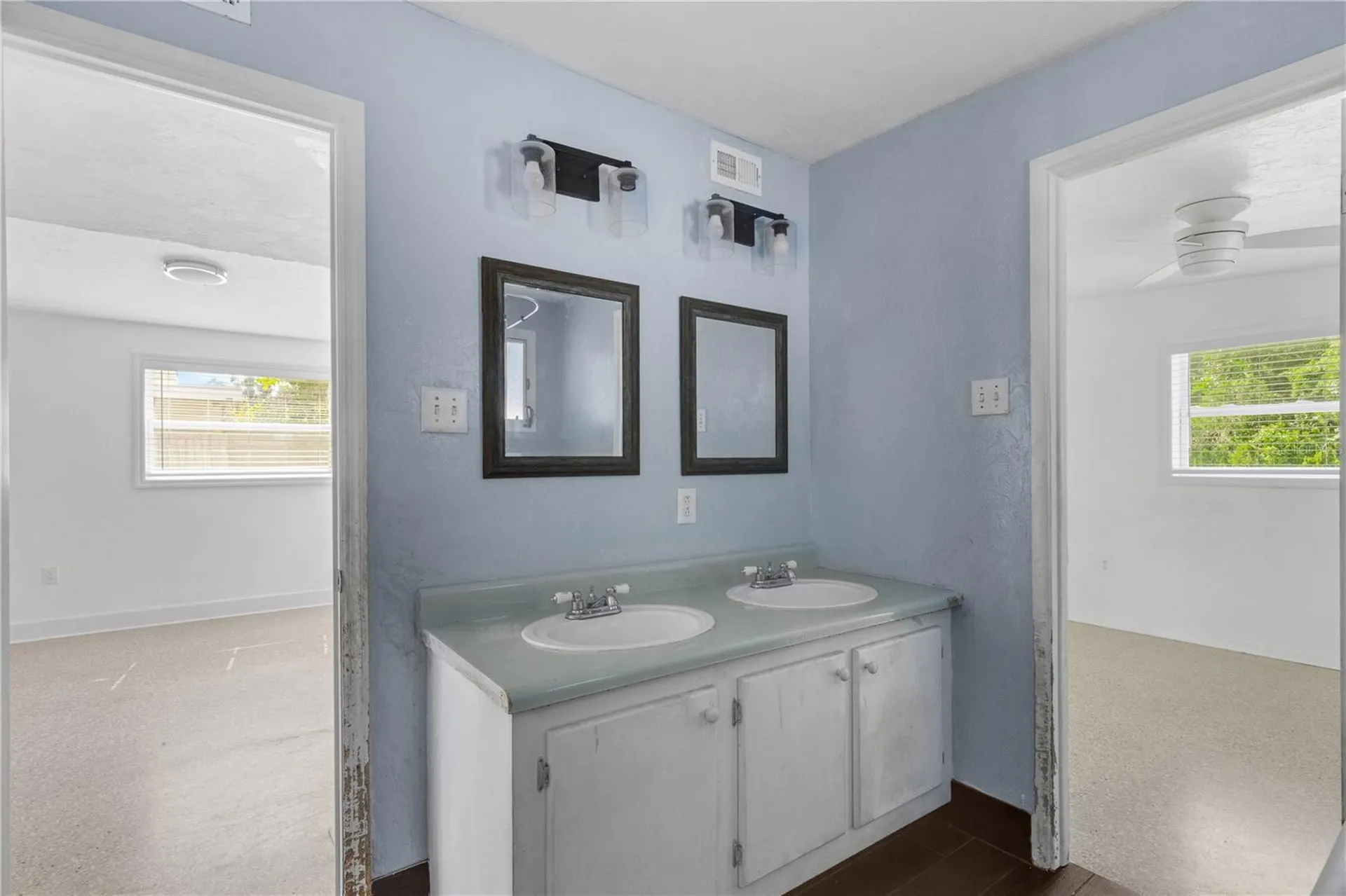 4861 Bell Meade Drive Sarasota FL 34232