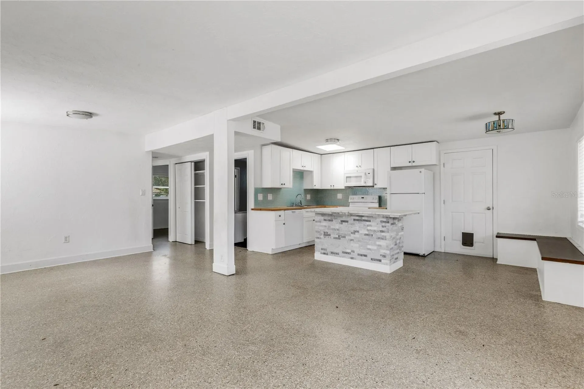 4861 Bell Meade Drive Sarasota FL 34232