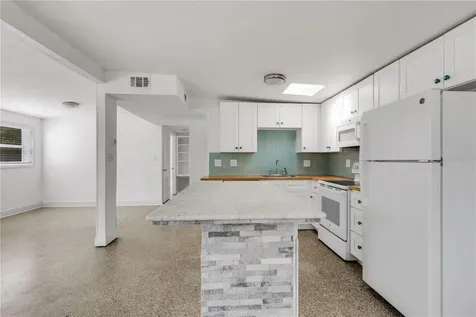 4861 Bell Meade Drive Sarasota FL 34232