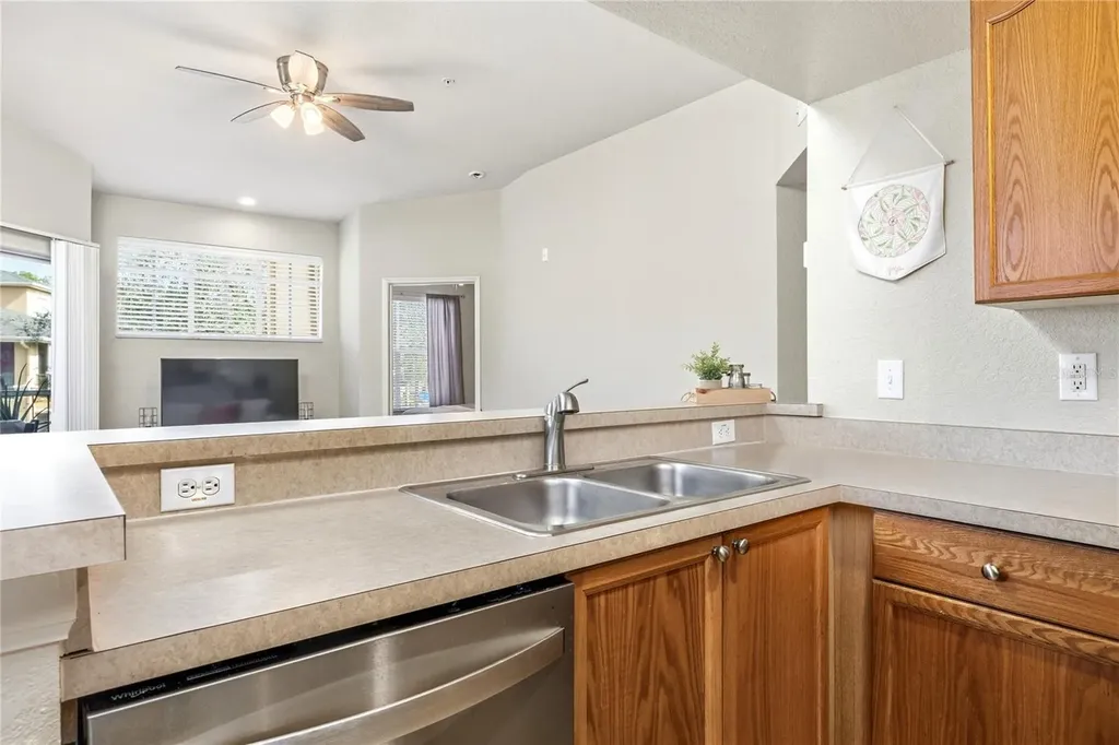 5125 Palm Springs Boulevard Tampa FL 33647