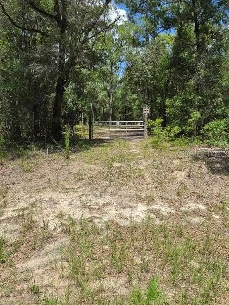 8355 N Orton Way Dunnellon FL 34434