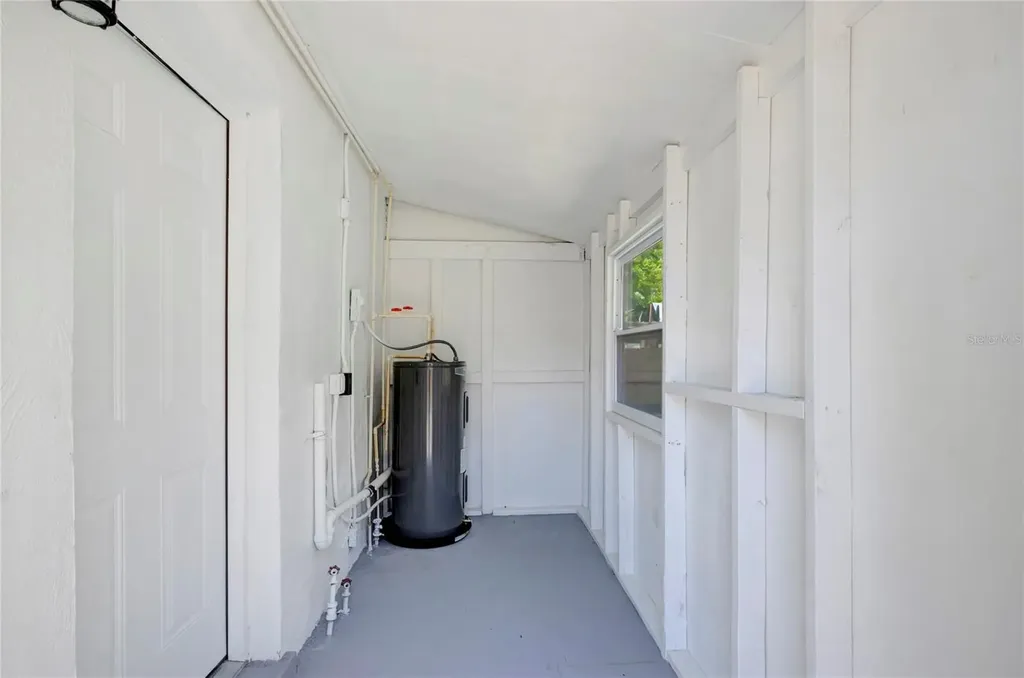 6105 N 23rd Street Tampa FL 33610
