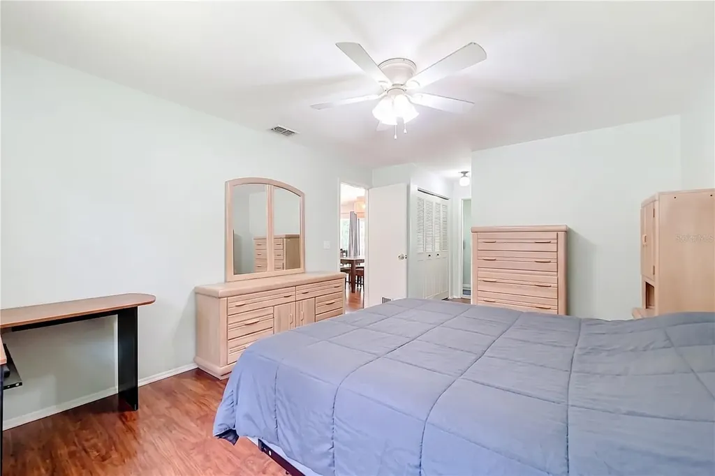 800 Wavecrest Drive Orlando FL 32807