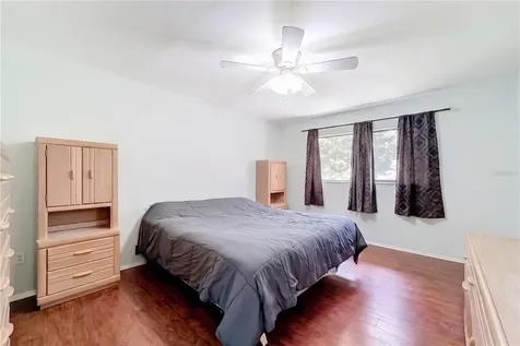 800 Wavecrest Drive Orlando FL 32807