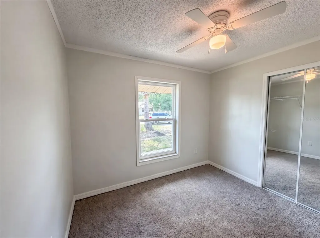 505 Oak Drive Tavares FL 32778