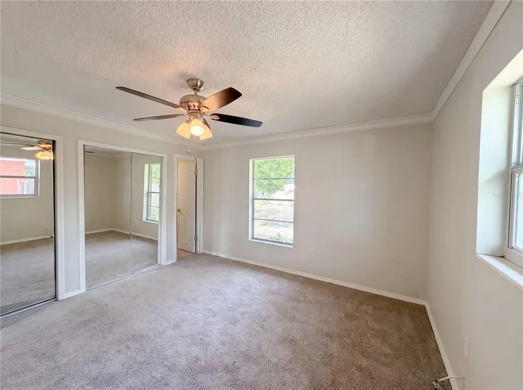 505 Oak Drive Tavares FL 32778