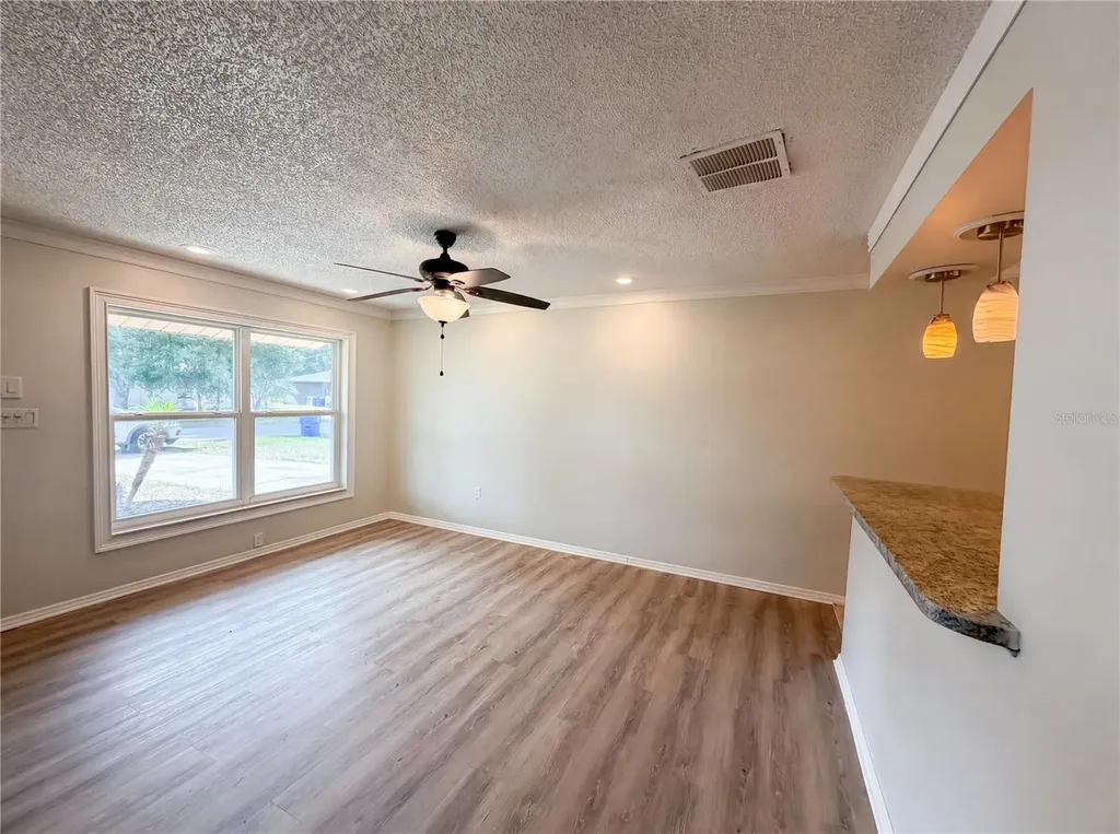 505 Oak Drive Tavares FL 32778