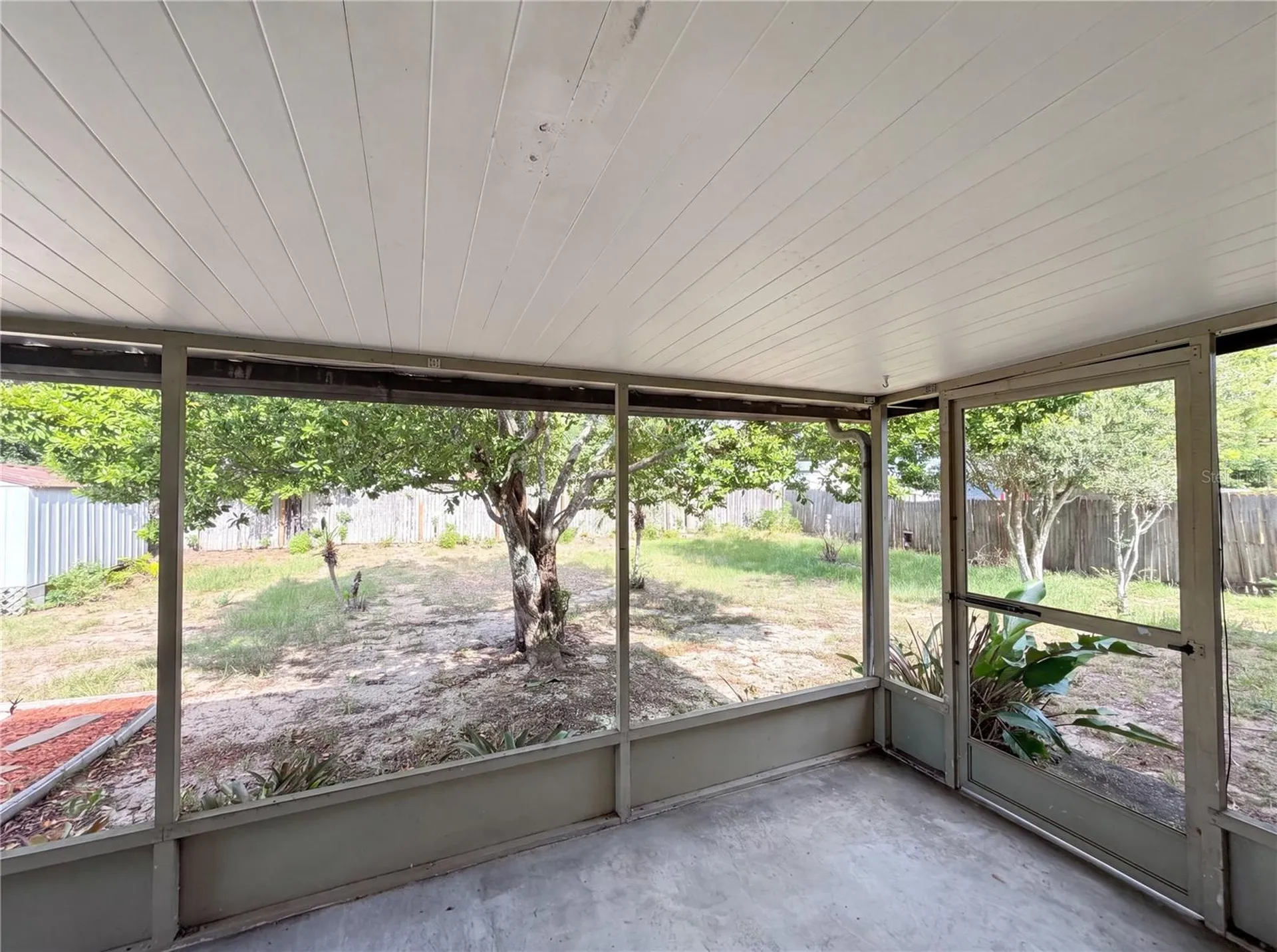 505 Oak Drive Tavares FL 32778