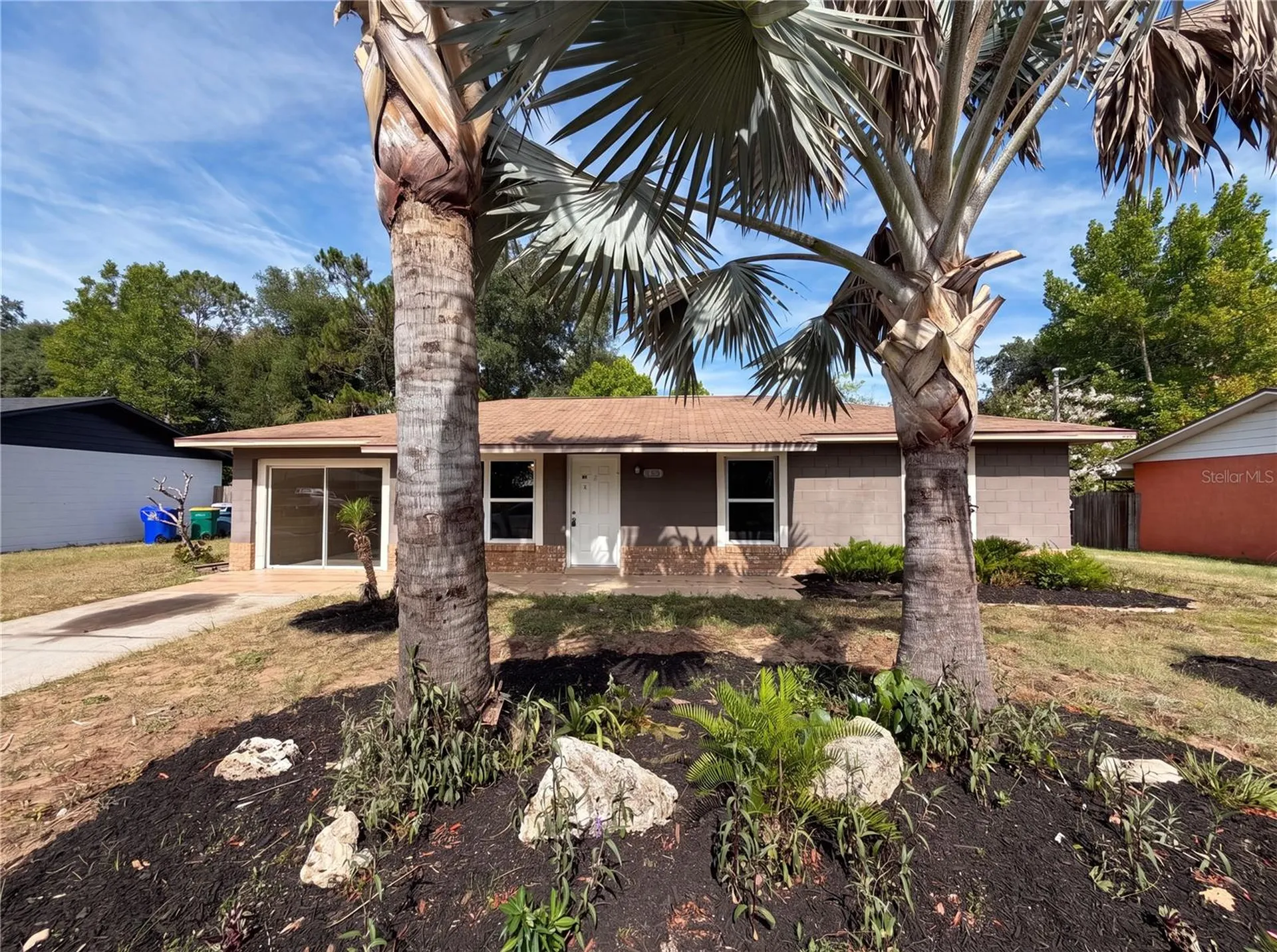505 Oak Drive Tavares FL 32778