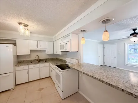 505 Oak Drive Tavares FL 32778