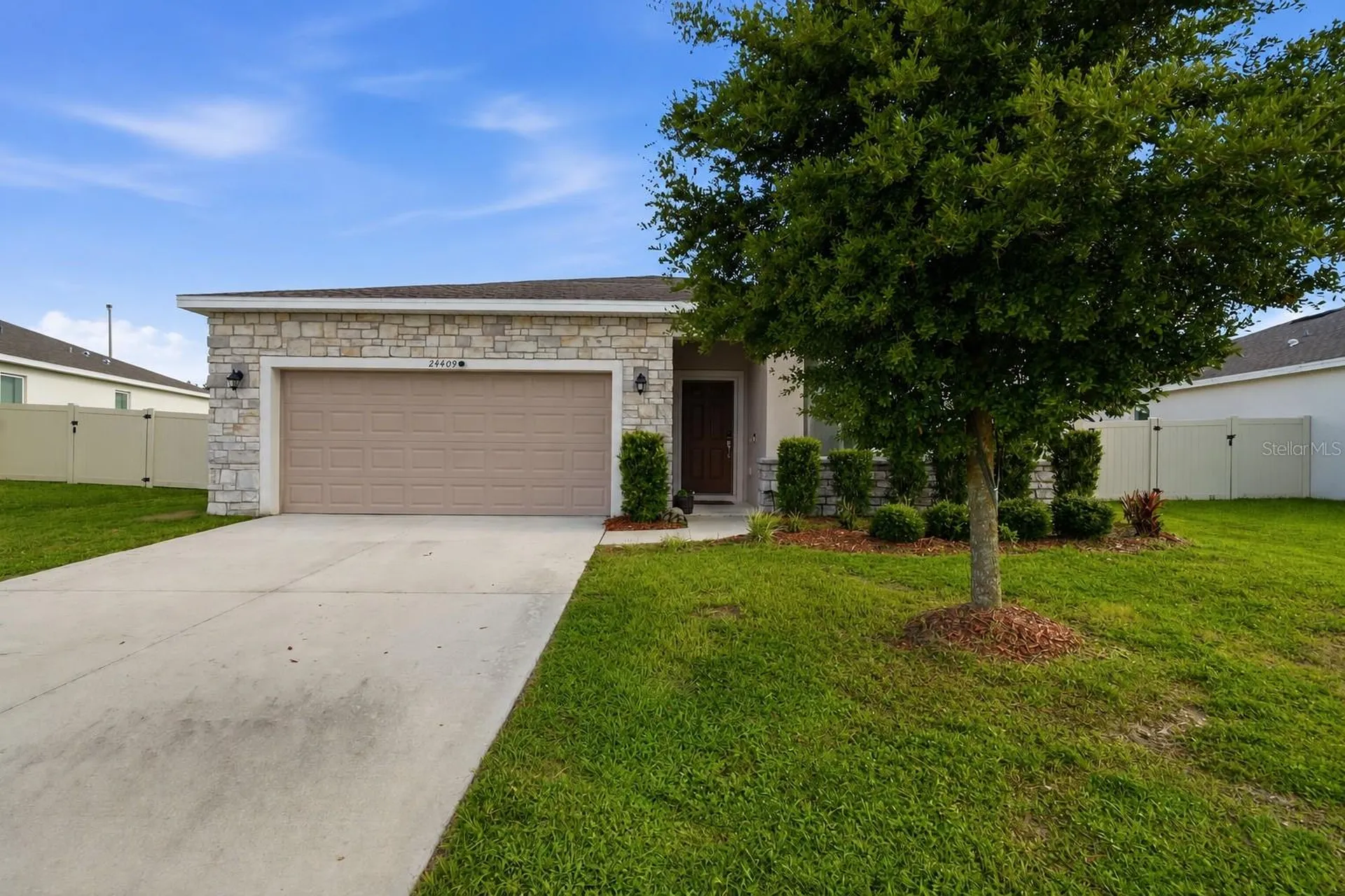 24409 Sunnys Halo Way Sorrento FL 32776