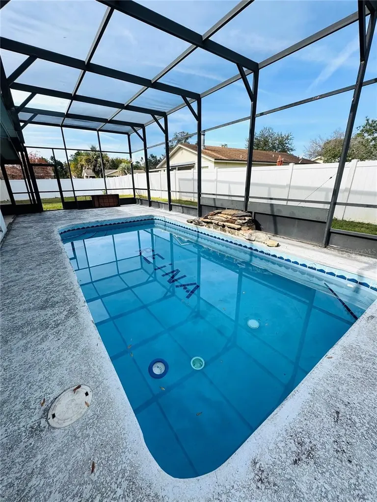 1221 Leeway Avenue Orlando FL 32810