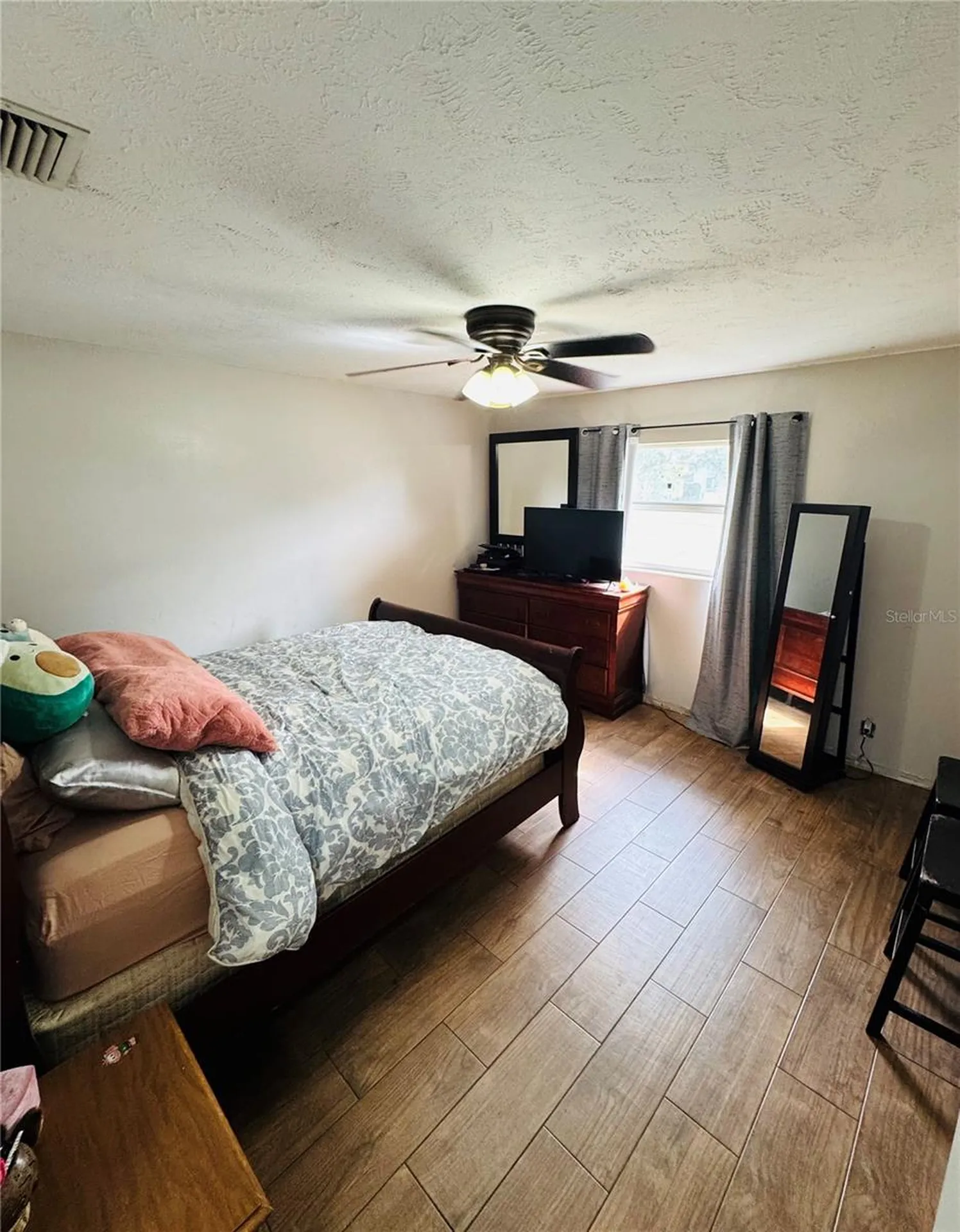 1221 Leeway Avenue Orlando FL 32810