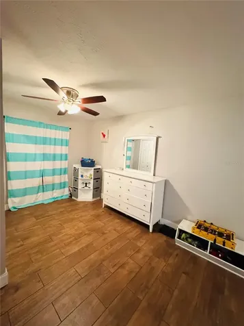 1221 Leeway Avenue Orlando FL 32810