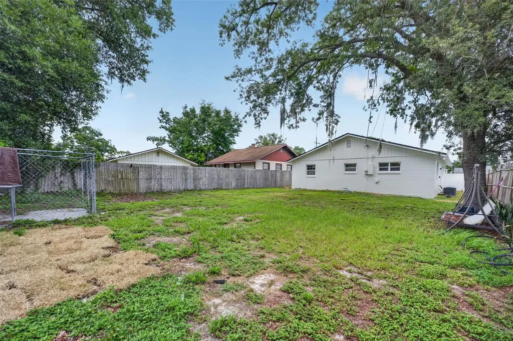 4346 Daubert Street Orlando FL 32803