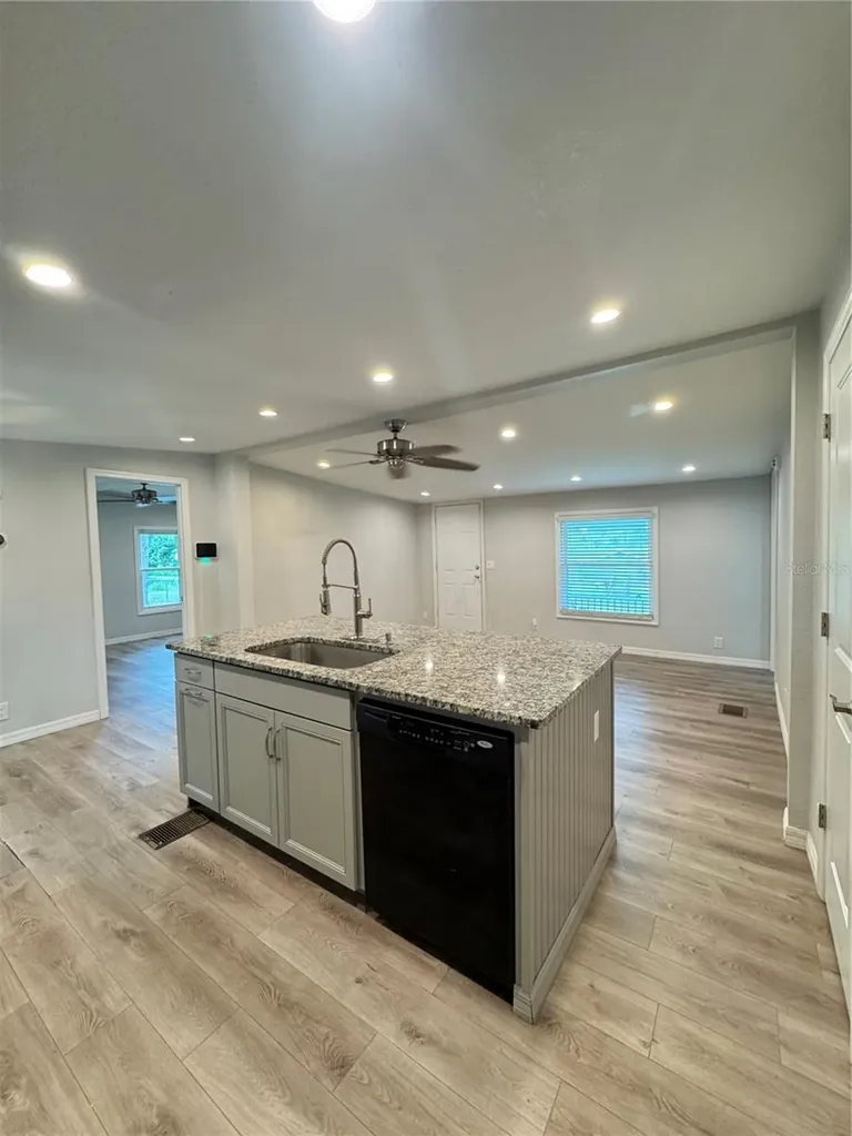 10717 SE 129th Street Belleview FL 34420