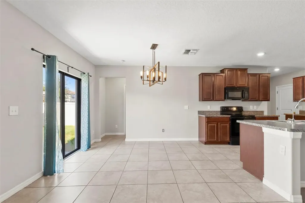 9648 Sage Creek Drive Ruskin FL 33573