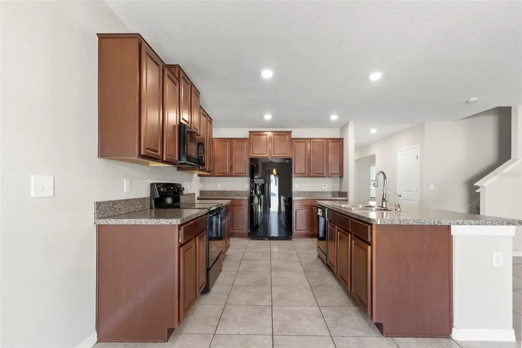 9648 Sage Creek Drive Ruskin FL 33573