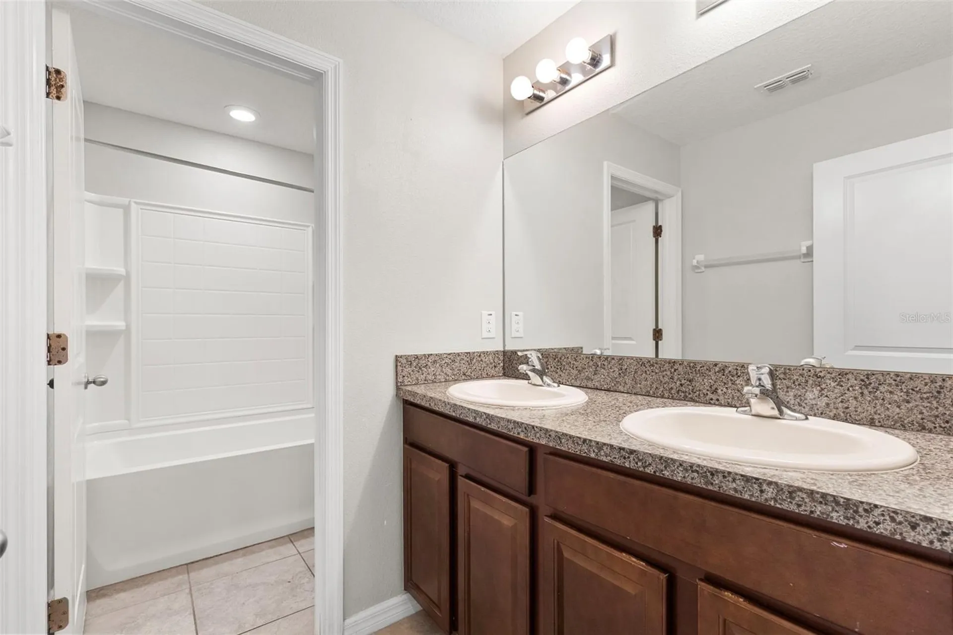 9648 Sage Creek Drive Ruskin FL 33573