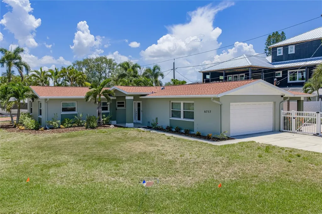 6717 Cardinal Drive S St Petersburg FL 33707