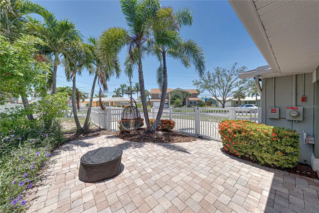6717 Cardinal Drive S St Petersburg FL 33707