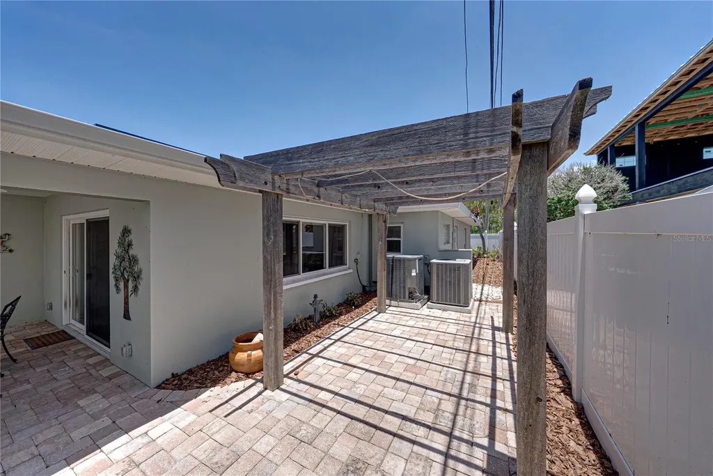 6717 Cardinal Drive S St Petersburg FL 33707